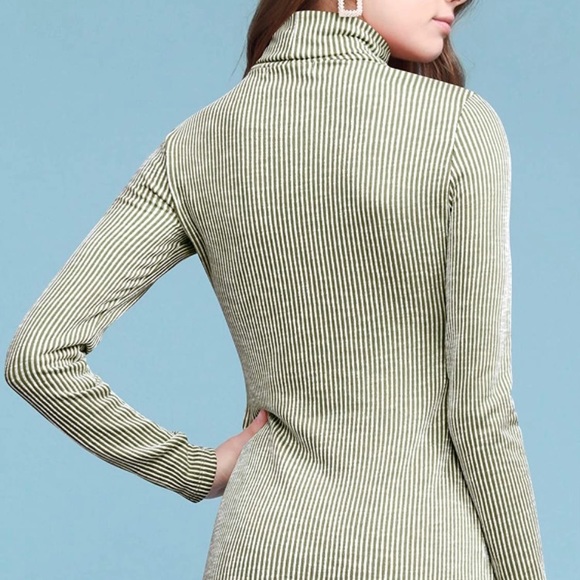 Gorgeous NWT Top - Picture 3 of 11